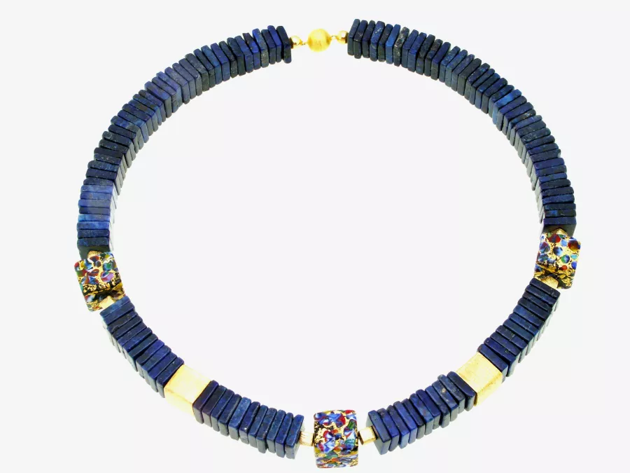 Designcollier Lapis-Klimtwuerfel