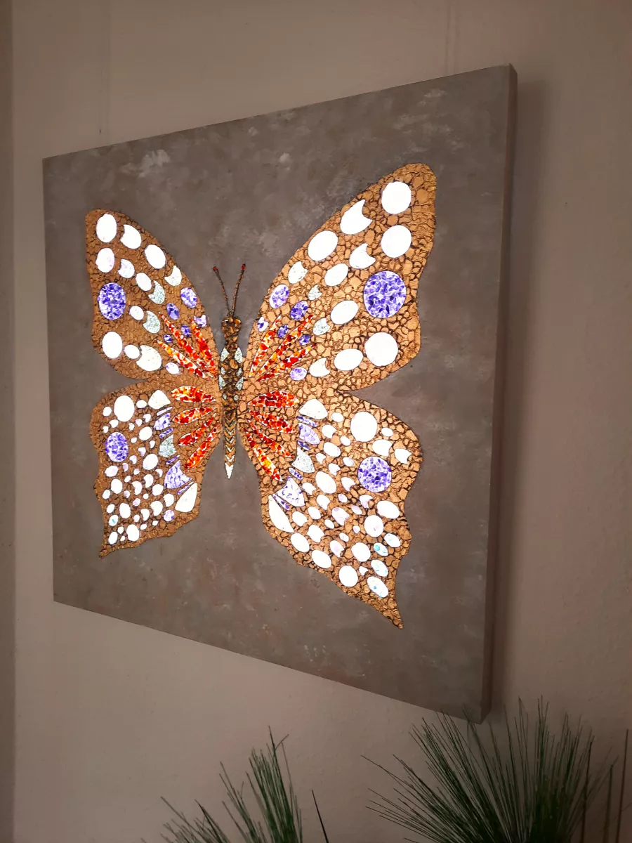 Edelsteinlichtobjekt Schmetterling